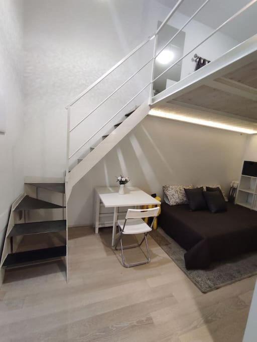 Appartamento Duomo Porta Venezia Mini Loft Con Wifi E Netflix Milano Esterno foto